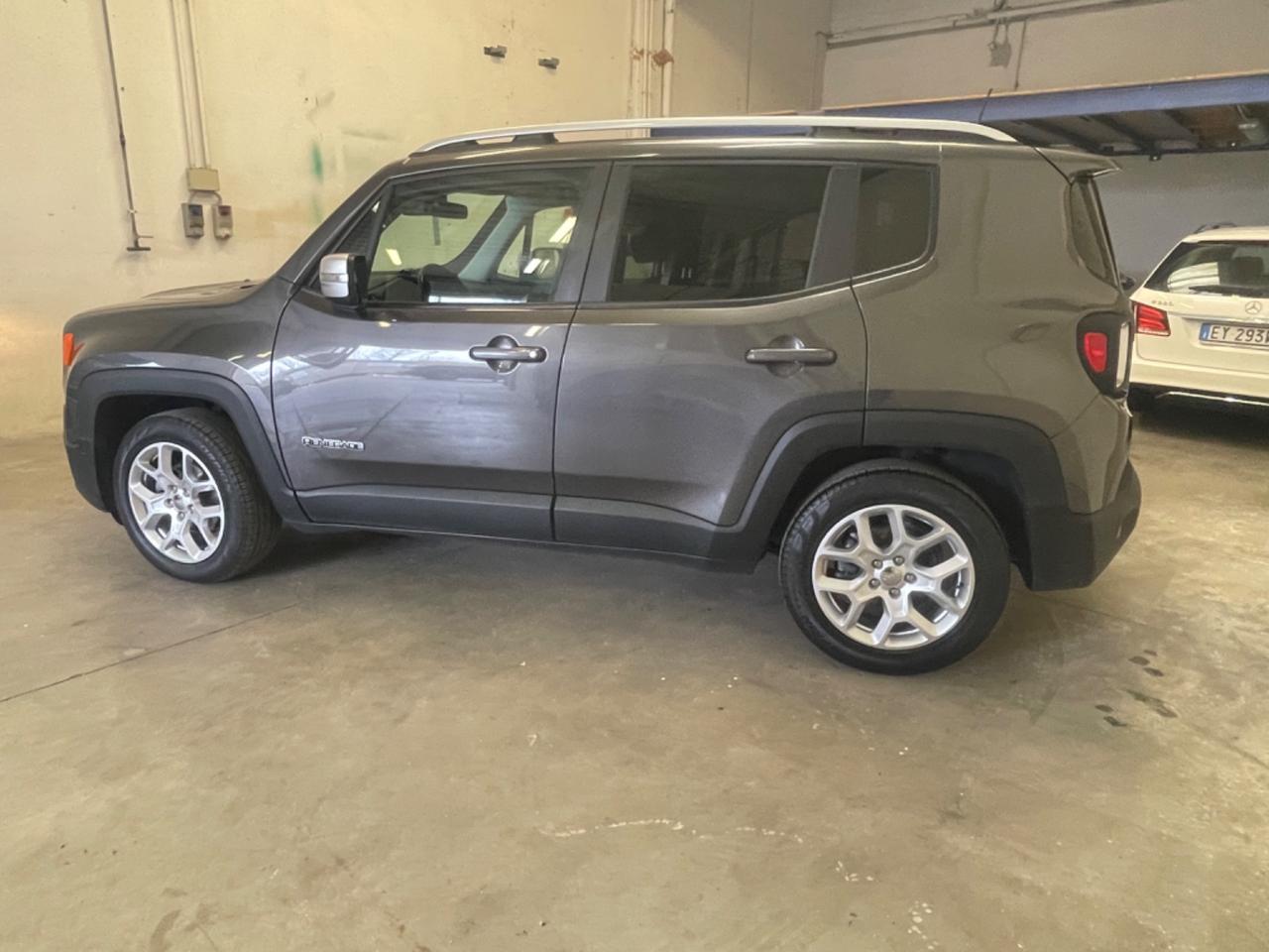 Jeep Renegade 1.6 Mjt 120 CV anno 2018 .€13800