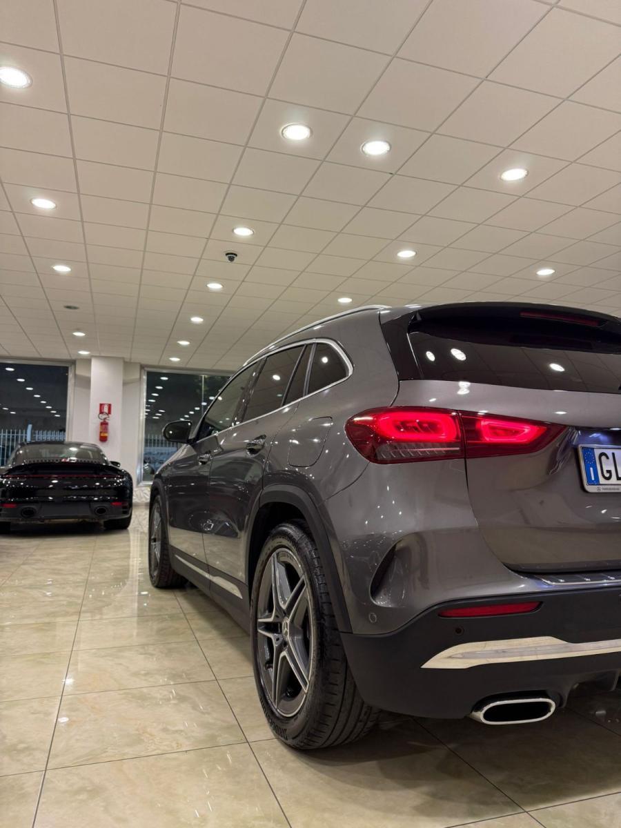 MERCEDES - Classe GLA - 180 d Automatic Premium