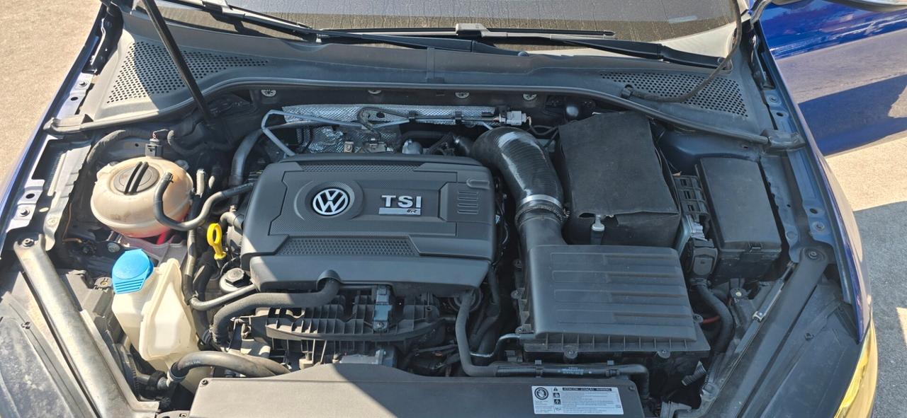 Volkswagen Golf R