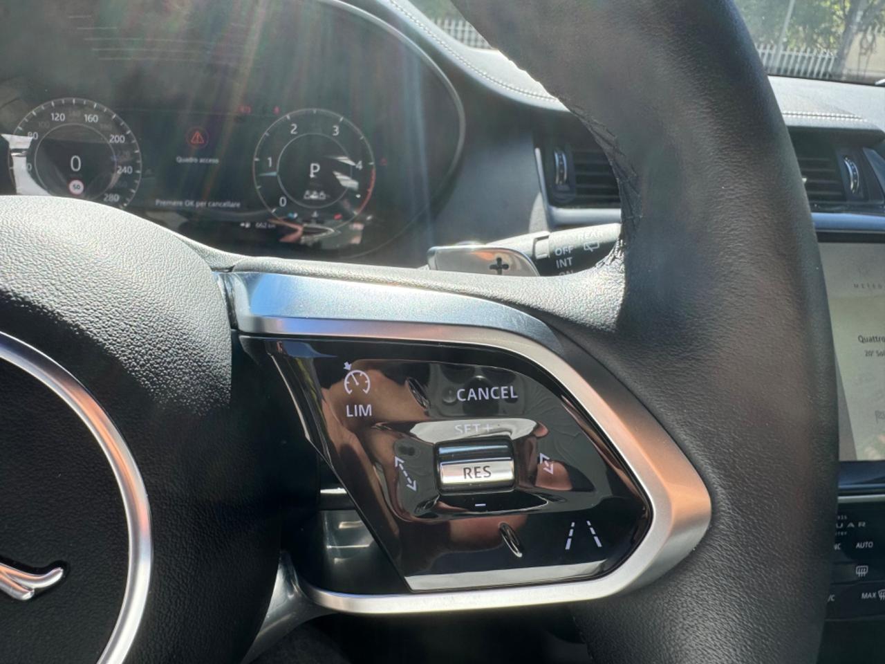 Jaguar E-Pace 2.0D I4 163 CV AWD Auto R-Dynamic SE