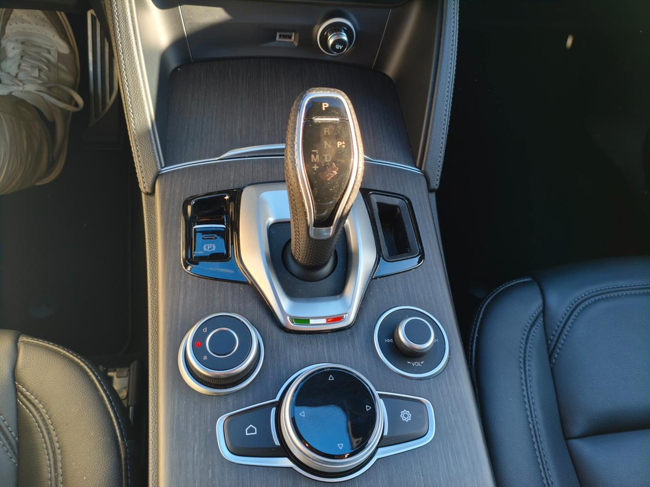 Alfa Romeo Stelvio 2.2 Turbodiesel 210 CV AT8 Q4 Ti