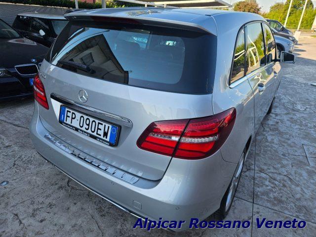 MERCEDES-BENZ B 180 Premium