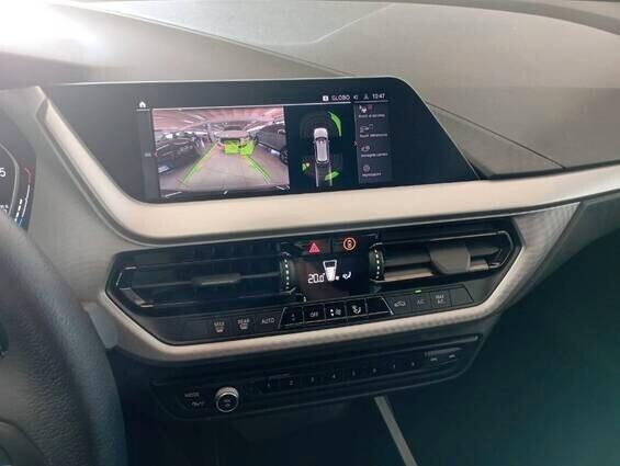 Bmw 116 116d 5p. Advantage