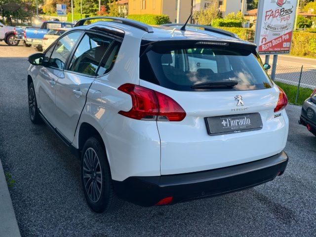 PEUGEOT 2008 PureTech 82 Allure