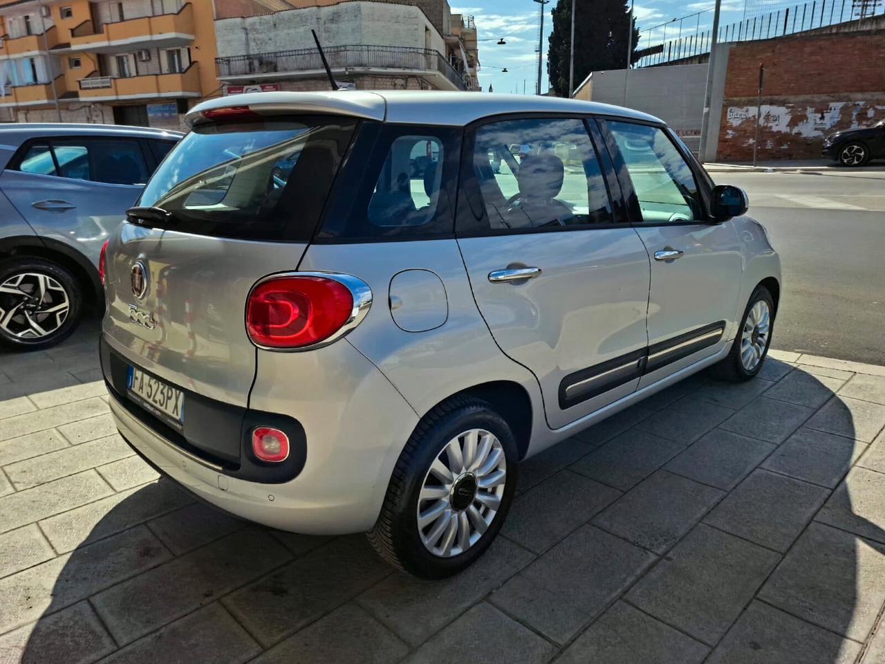Fiat 500L 1.6 Multijet 120cv Pop Star 2015