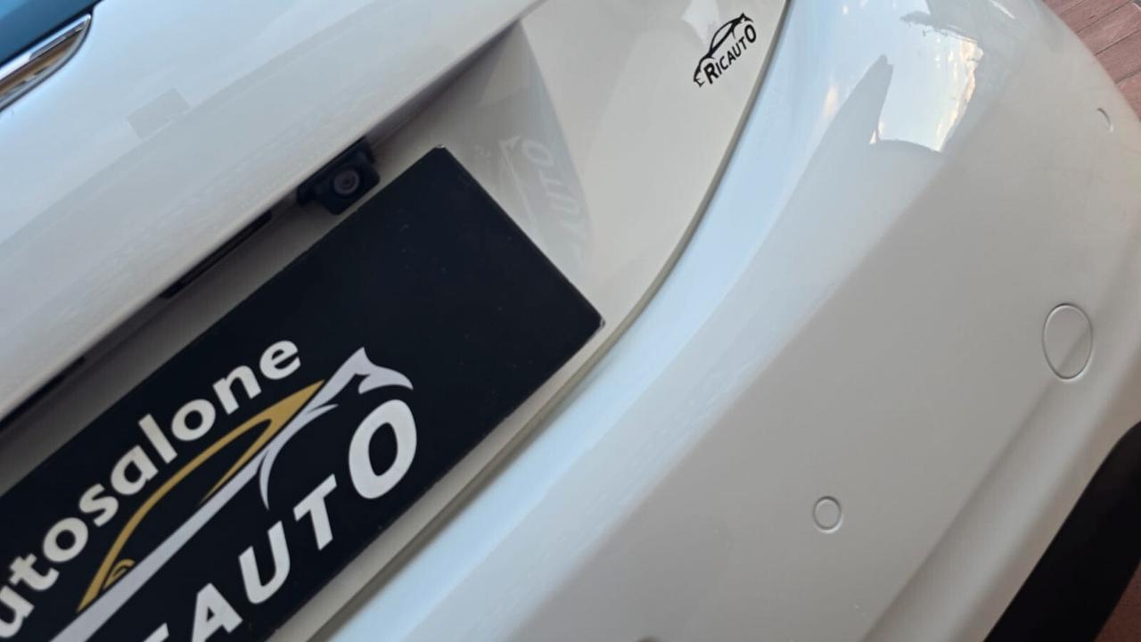 Peugeot 208 BlueHDi 75 5 porte Allure