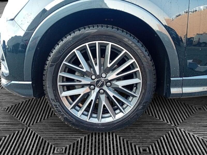 Audi Q3 Q3 35 TDI Business Advanced