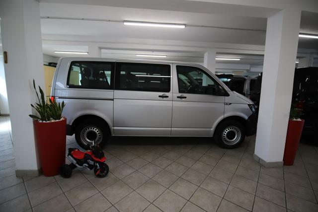 VOLKSWAGEN Transporter VW T6 2.0Tdi 150cv 9Posti Navi Klima