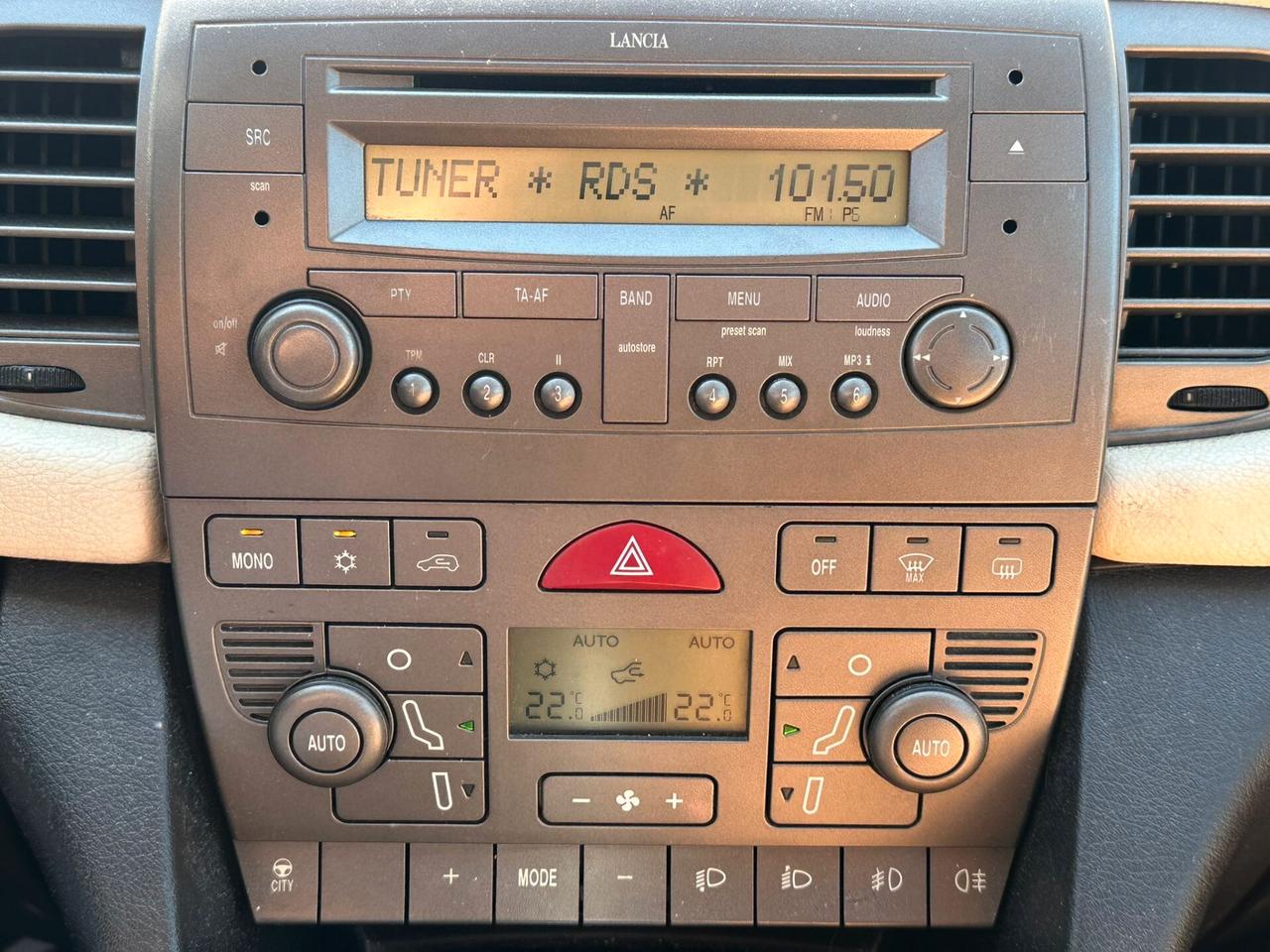 Lancia Ypsilon 1.3 Multijet 16V Platino
