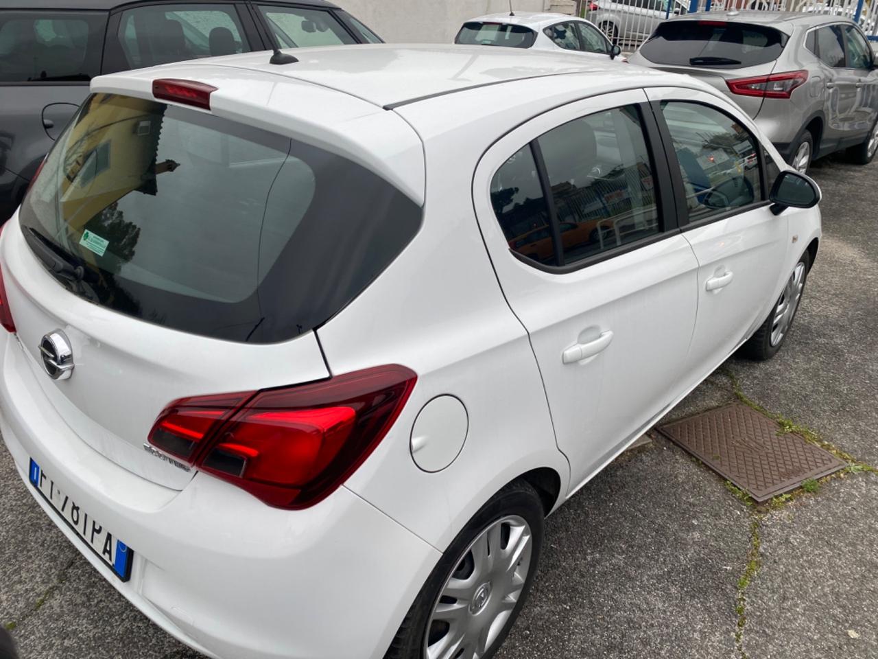 Opel Corsa Gpl neopatentati