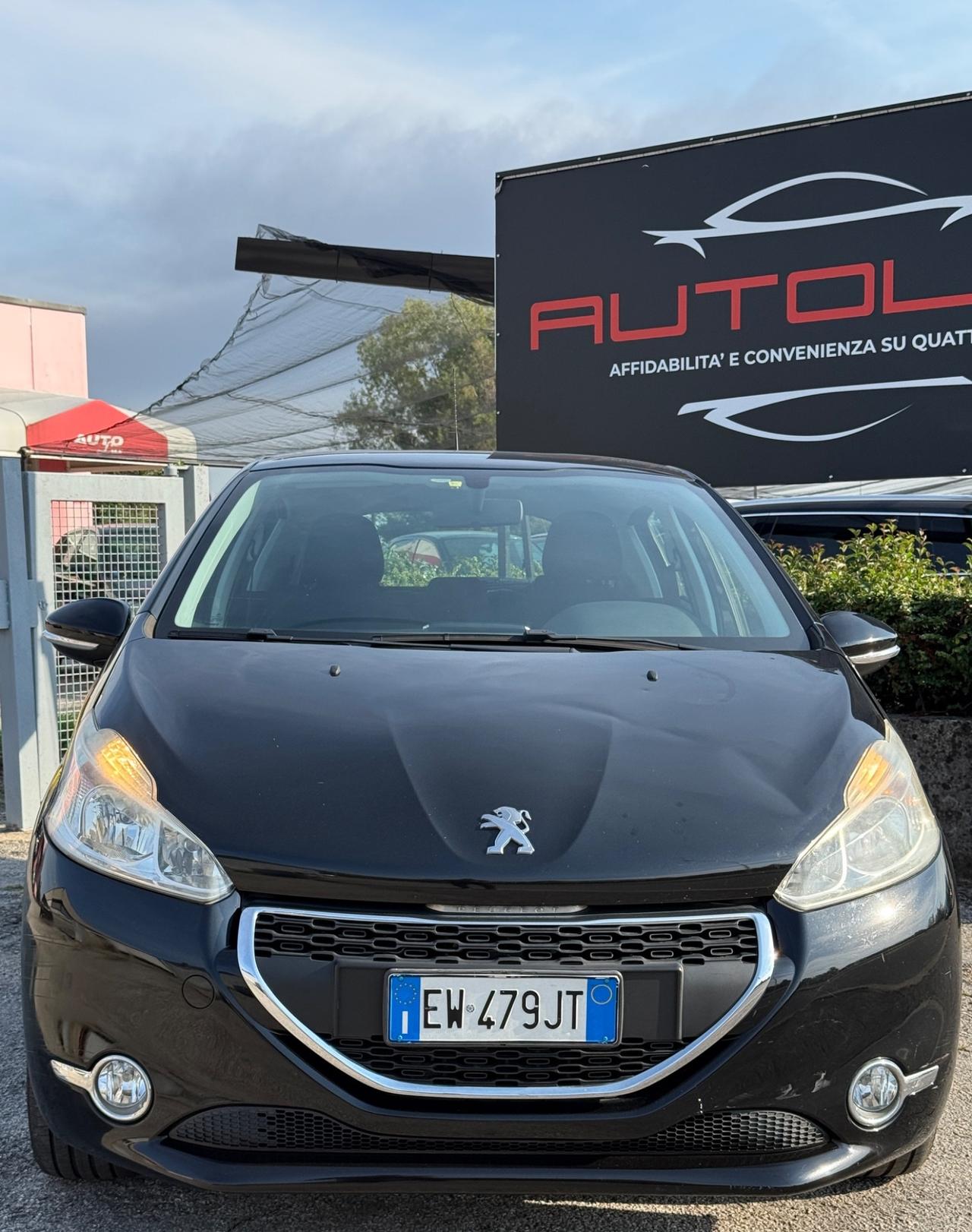 Peugeot 208 1.4 HDi 68 CV 5 porte Allure 2014