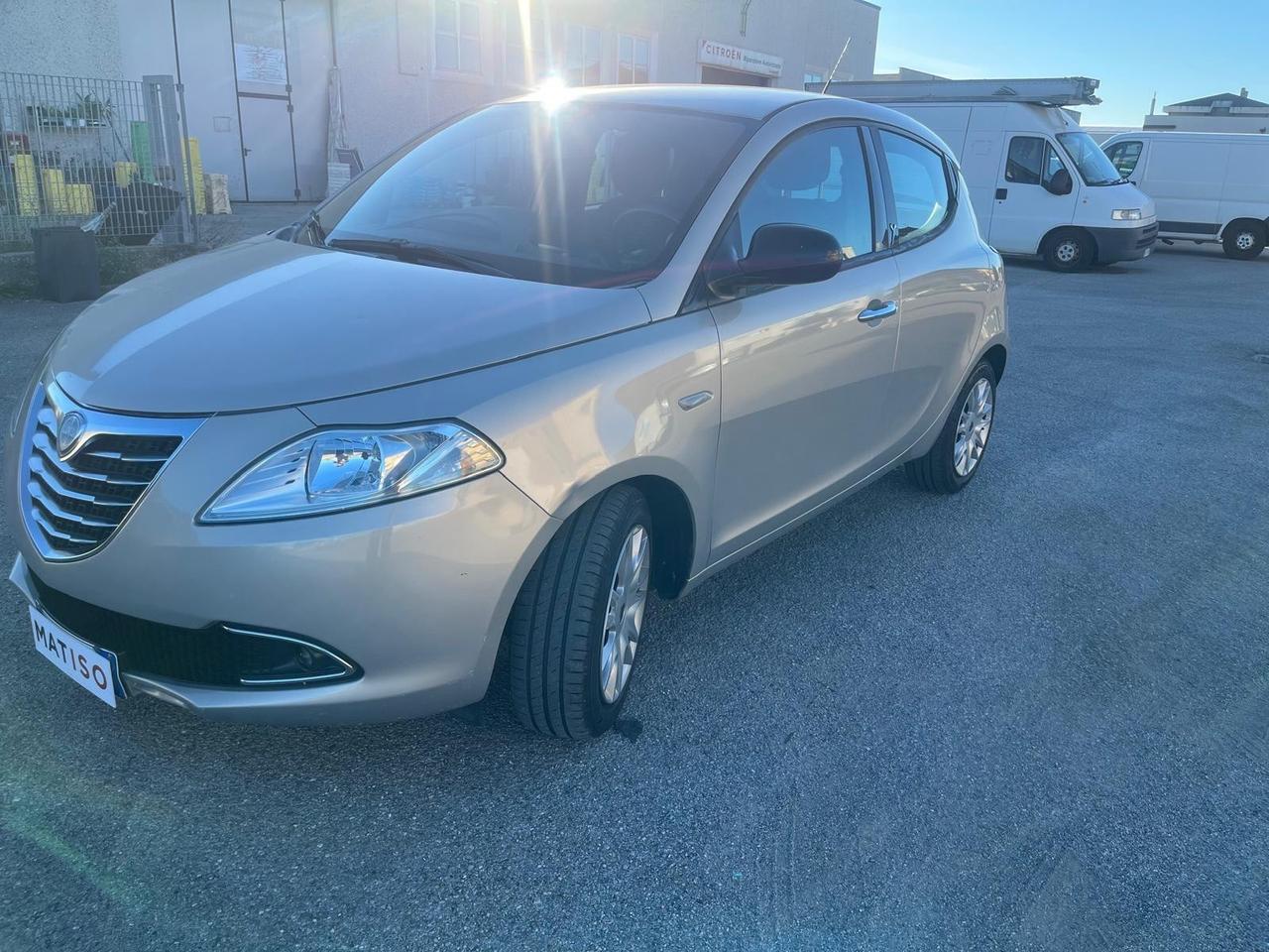 Lancia Ypsilon 1.2 S&S Platinum 127000 km