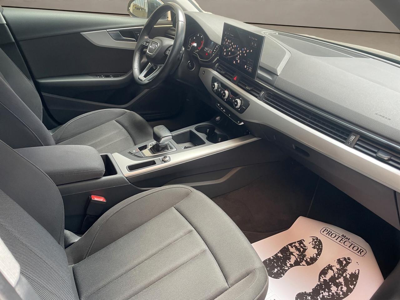 Audi A4 UNICO PROPRIETARIO - TAGLIANDI CERTIFICATI