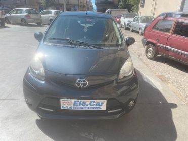 Toyota Aygo 1.0 12V VVT-i 5 porte Lounge Connect