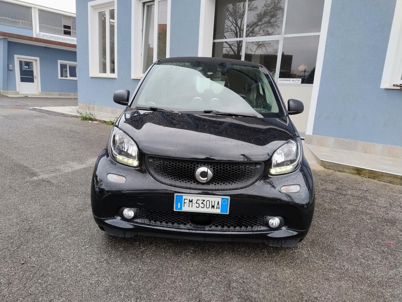 Smart ForTwo automatica 2018 motore nuovo leggi bene