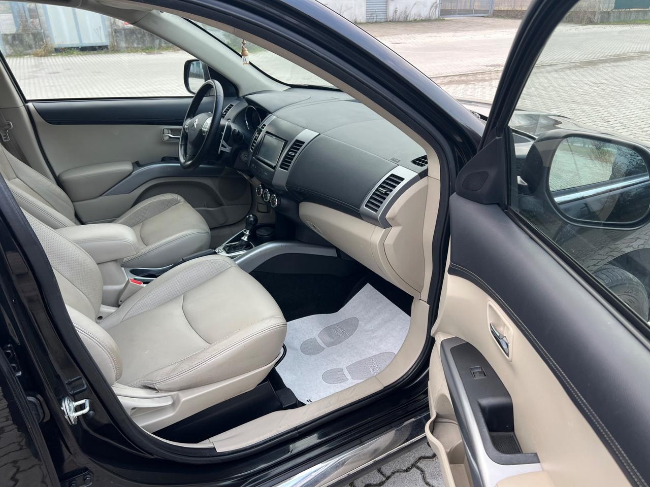 Citroen C-Crosser 2.2 HDi 160CV FAP DCS Exclusive Style