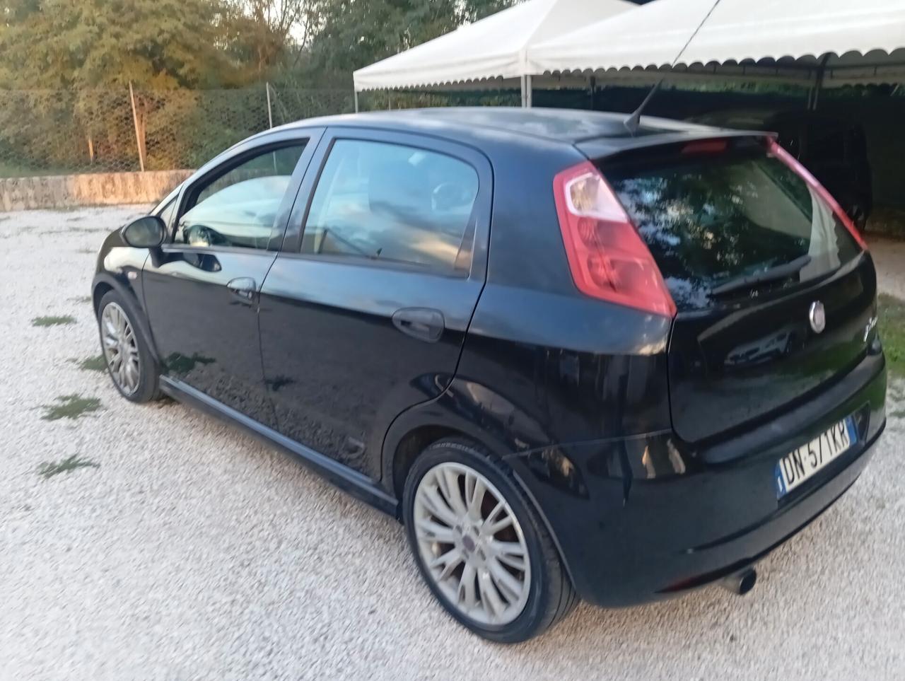 Fiat Grande Punto 1.3 MJT 90 CV 5 porte Dynamic