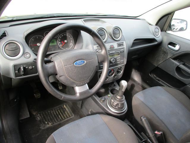 FORD Fiesta 1.4 TDCi 5p. Titanium