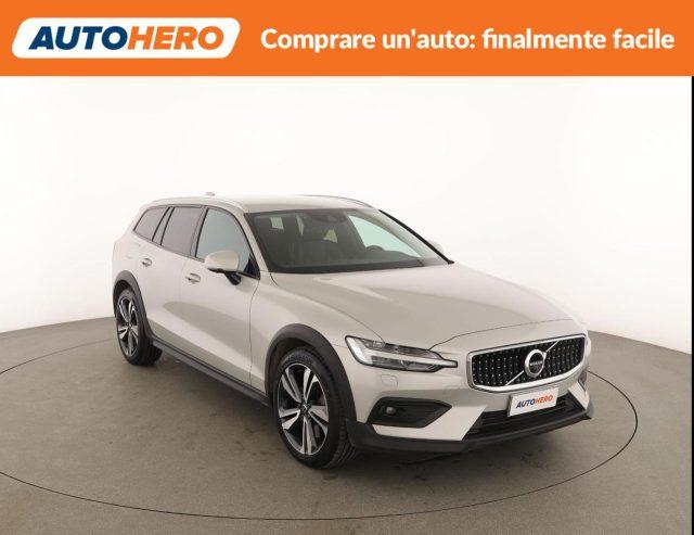 VOLVO V60 Cross Country D4 AWD Geartronic Business Plus