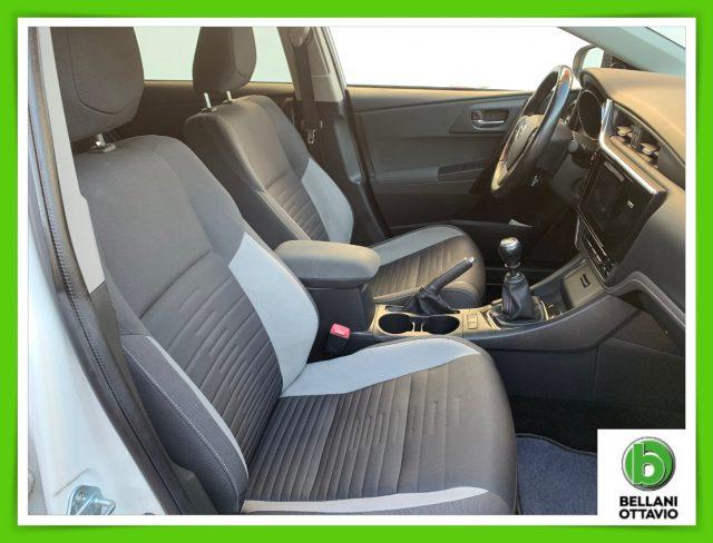 TOYOTA Auris Touring Sports 1.6 D-4D Lounge/TELECAMERA POSTERIORE