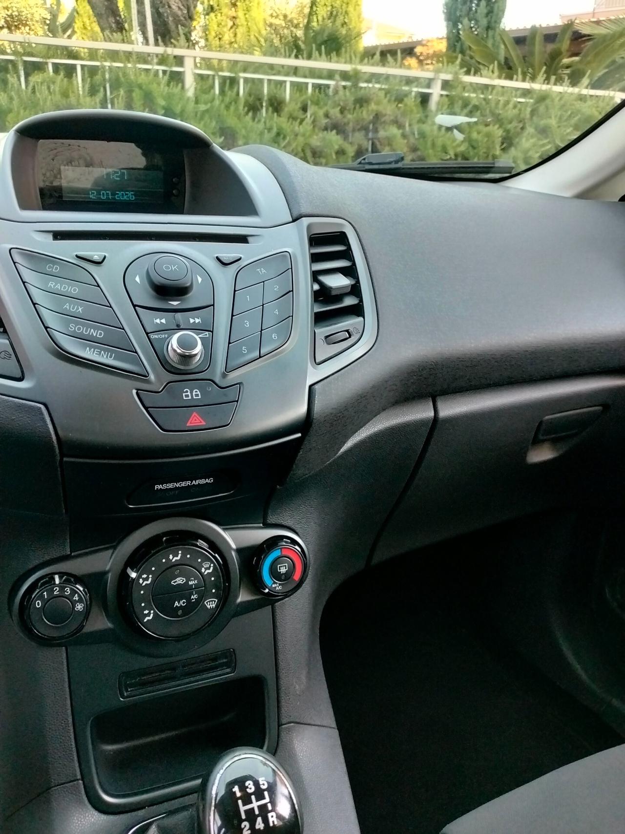 Ford Fiesta 1.4 5 porte Bz.- GPL