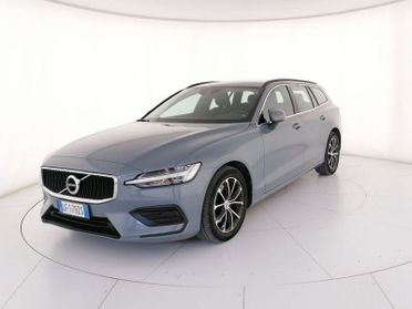 Volvo V60 2.0 b3 Momentum Business Pro auto 8m my21