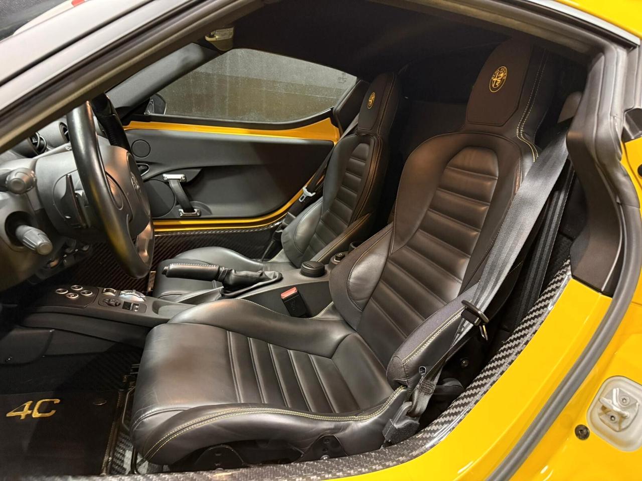 Alfa Romeo 4C 1750 TBi