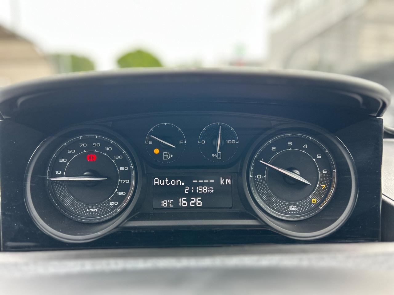 Lancia Ypsilon 1.0 firefly hybrid Silver Plus s&s 70cv