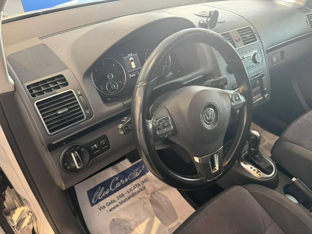 Volkswagen Touran 2.0 tdi Highline dsg