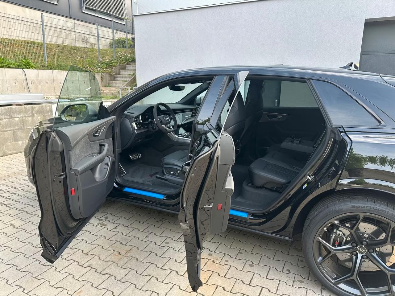 Audi Q8 RS TFSI V8 quattro tiptronic Performance 640 CV