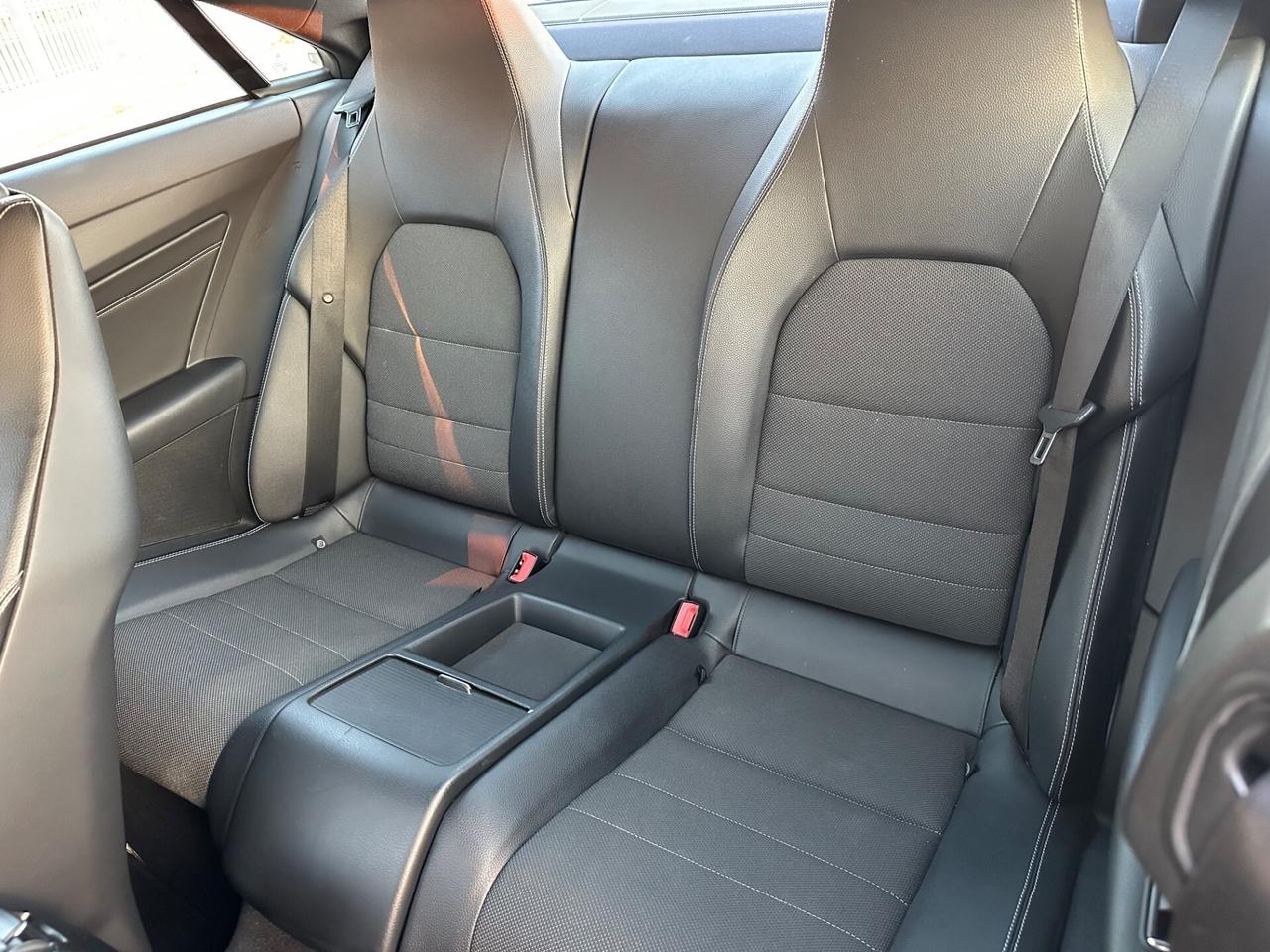 Mercedes Classe E AUT. 2.2 170CV Sport DA VETRINA