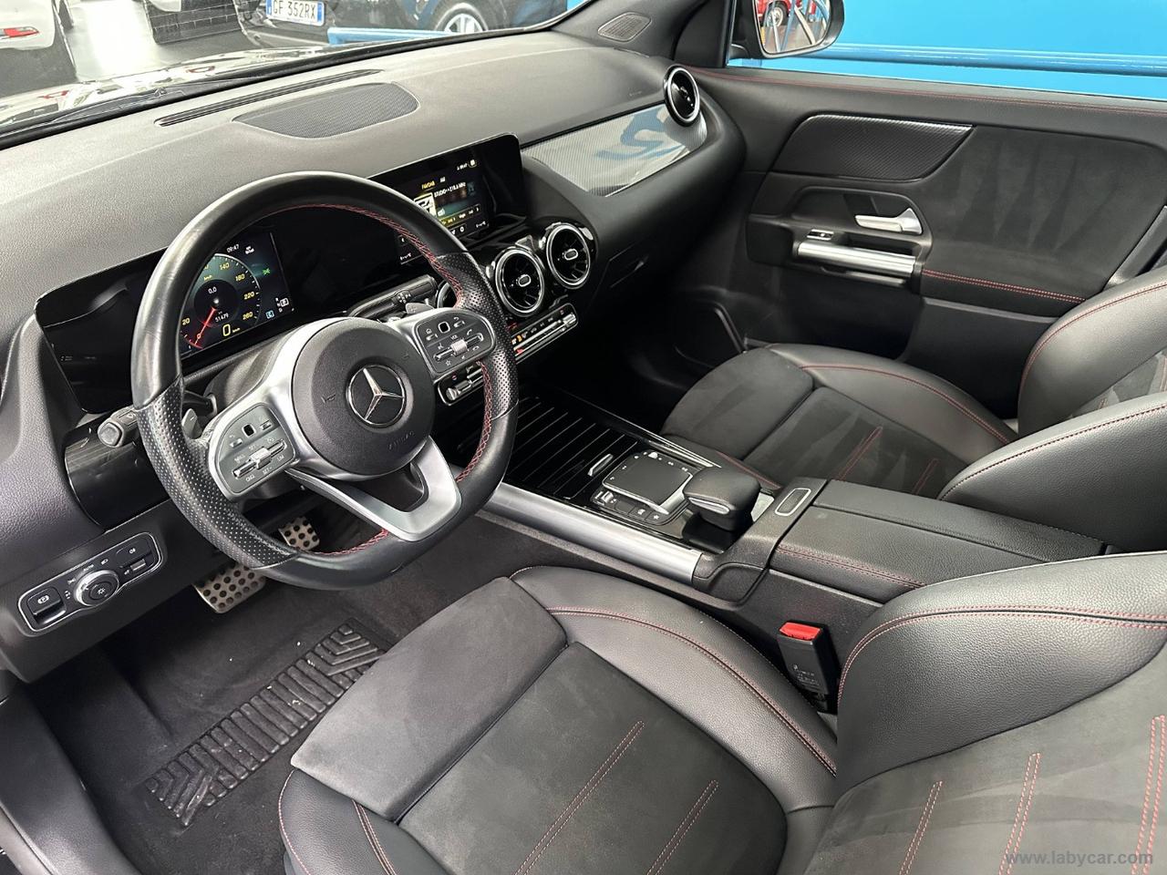 MERCEDES-BENZ GLA 200 Automatic Premium