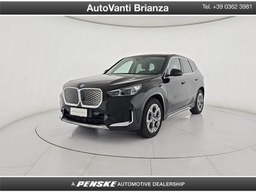 BMW iX1 eDrive 20 xLine Special Edition