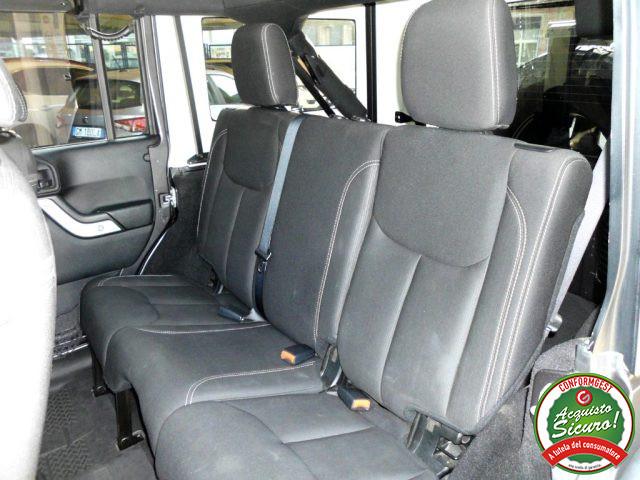 JEEP Wrangler Unlimited 2.8 CRD DPF Rubicon Auto