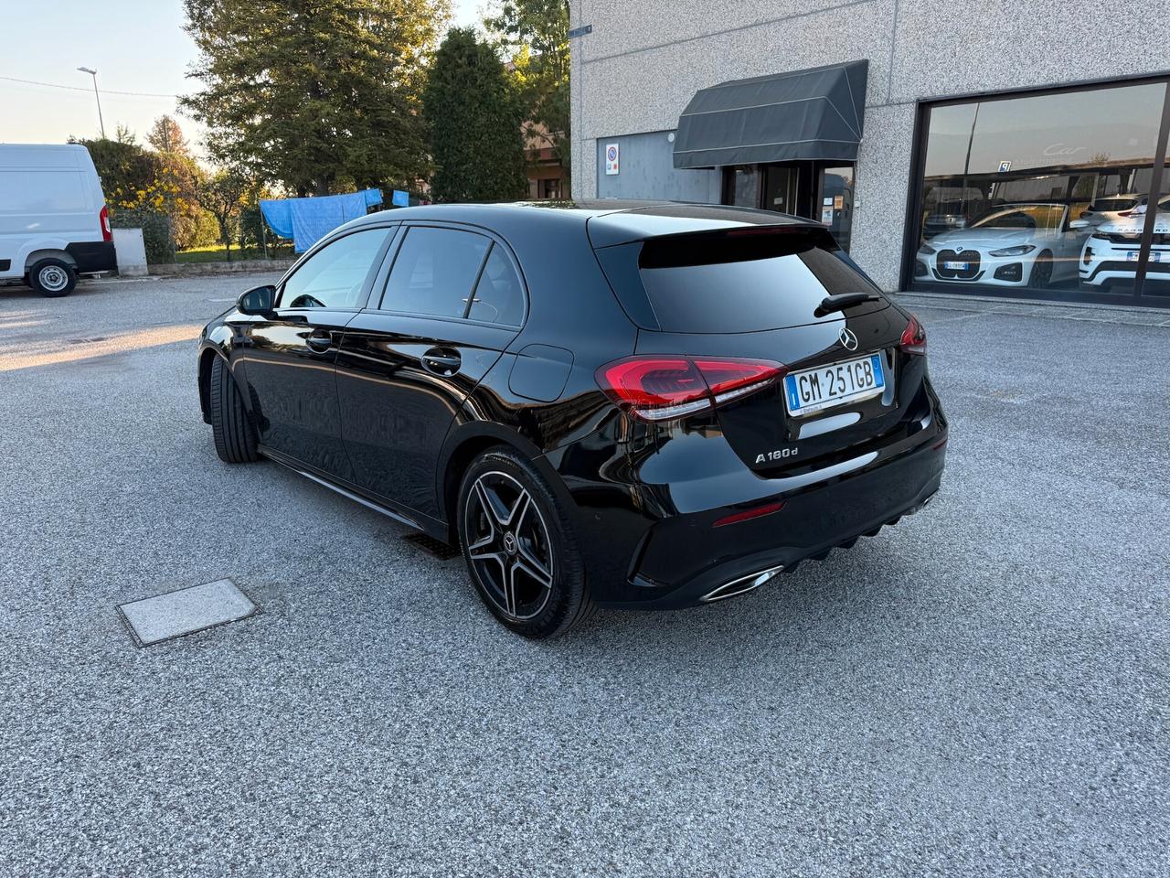 Mercedes-benz A 180 d Automatic AMG Line Premium Night Edition