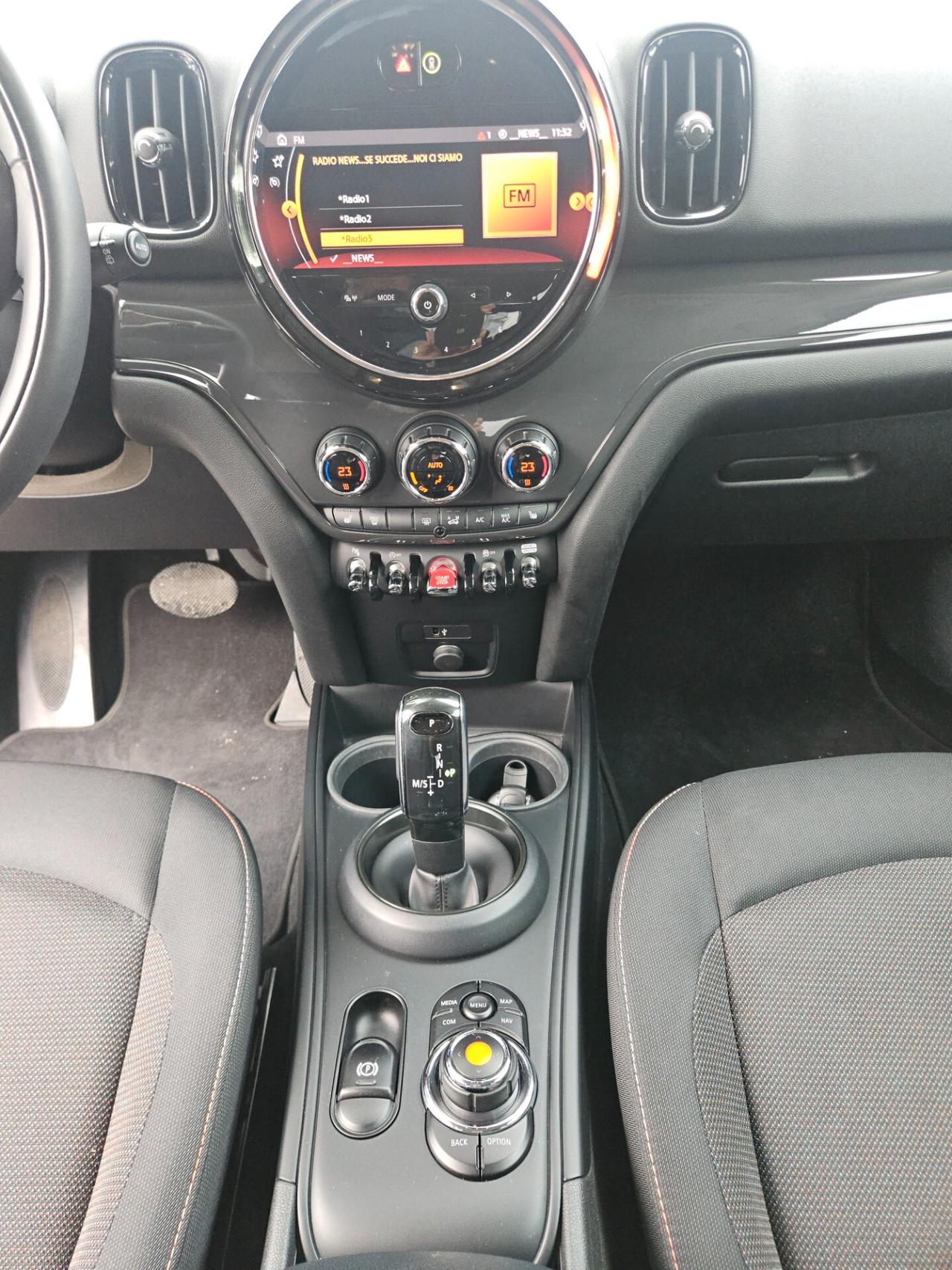 Mini Cooper D Countryman 2.0 Business ALL4 Automatica