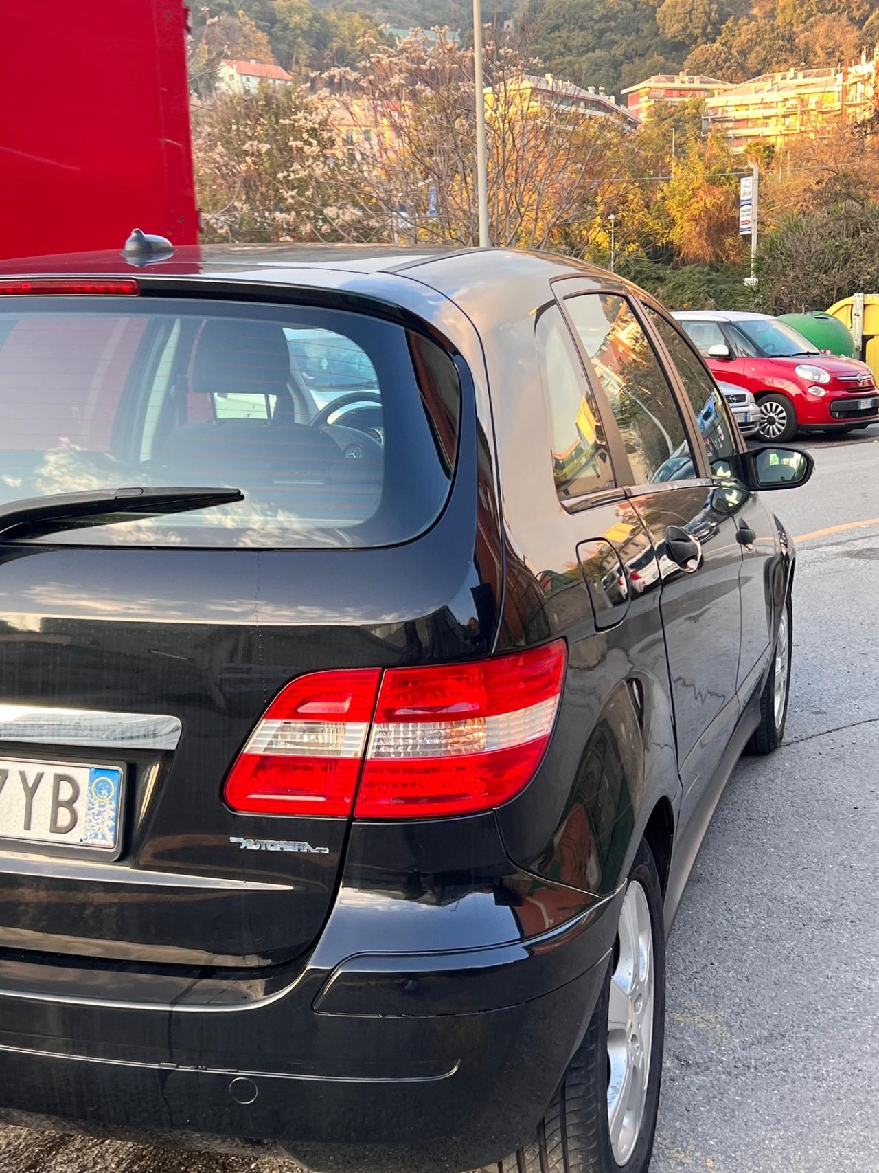 Mercedes-benz B 180 CDI Sport unico propietario
