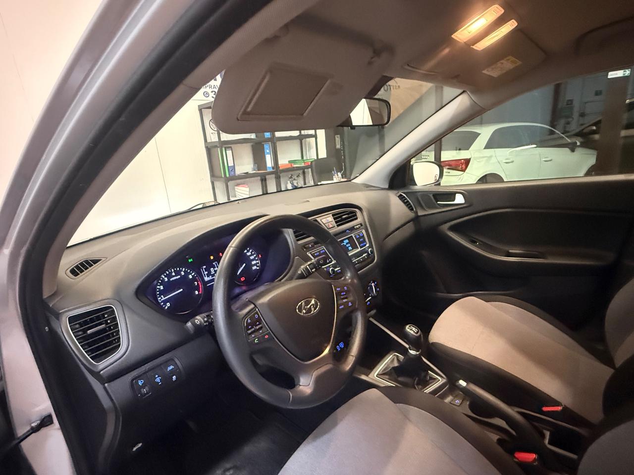 Hyundai i20 1.2 84 CV 5 porte Style