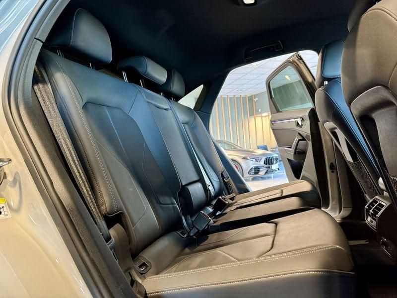 Audi Q3 Q3 SPB 40 TDI quattro S tronic S line edition