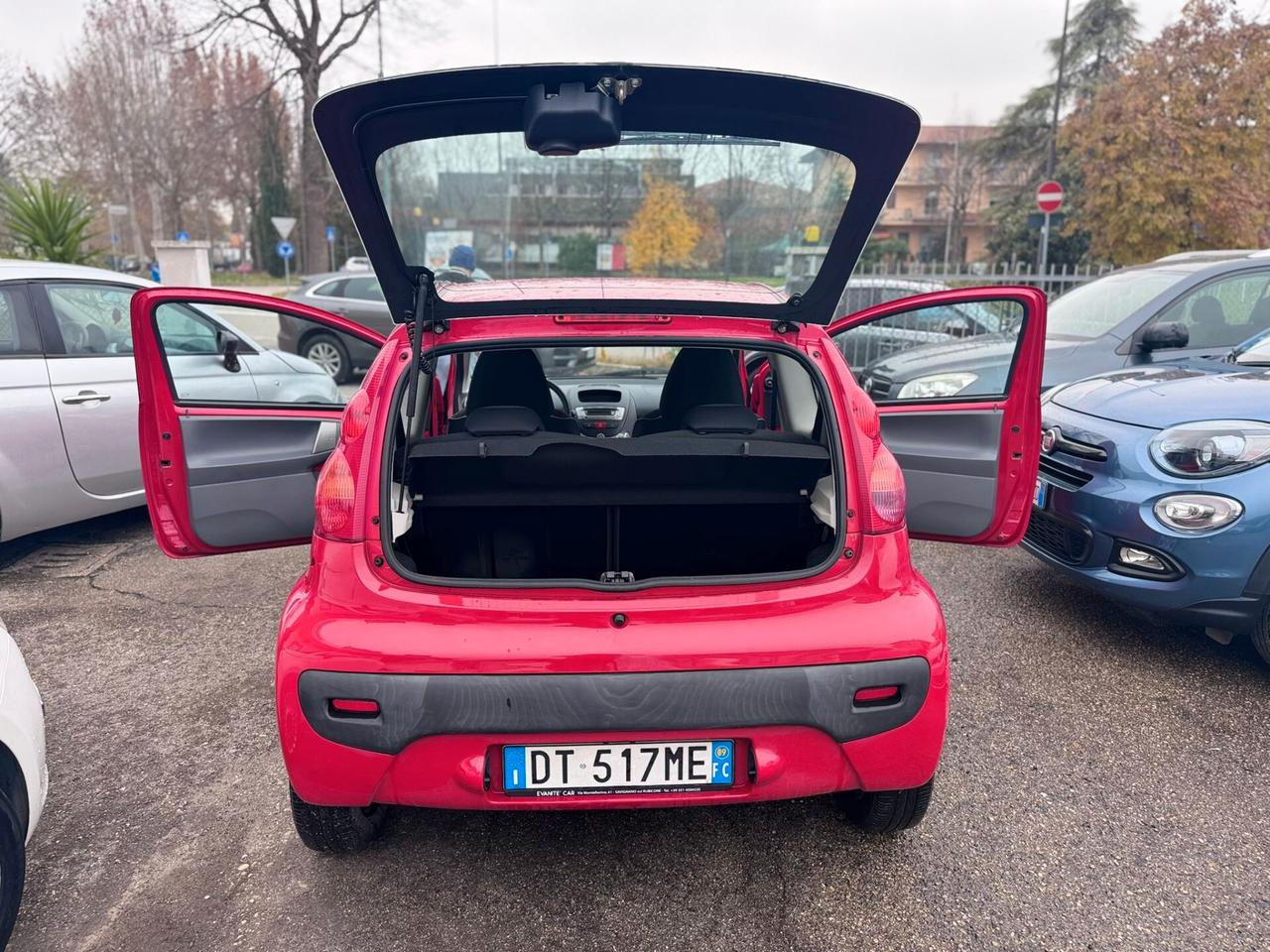 Peugeot 107 1.0 68CV 3p. Sweet Years