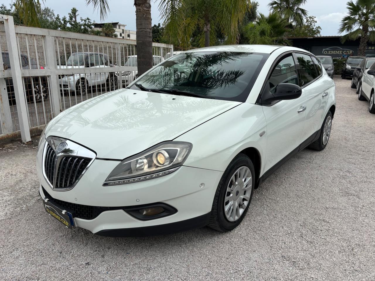 LANCIA DELTA 1.6 120CV AUTOMATICA PERFETTA