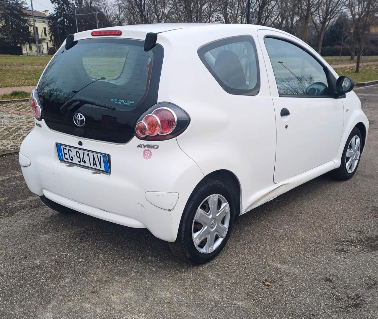 Toyota Aygo 1.0 12V VVT-i 3 porte Now Connect