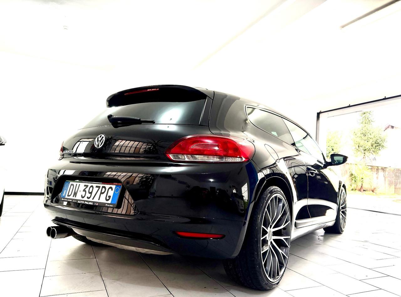 Volkswagen Scirocco 2.0 TFSI DSG 200cv *Prezzo promo*