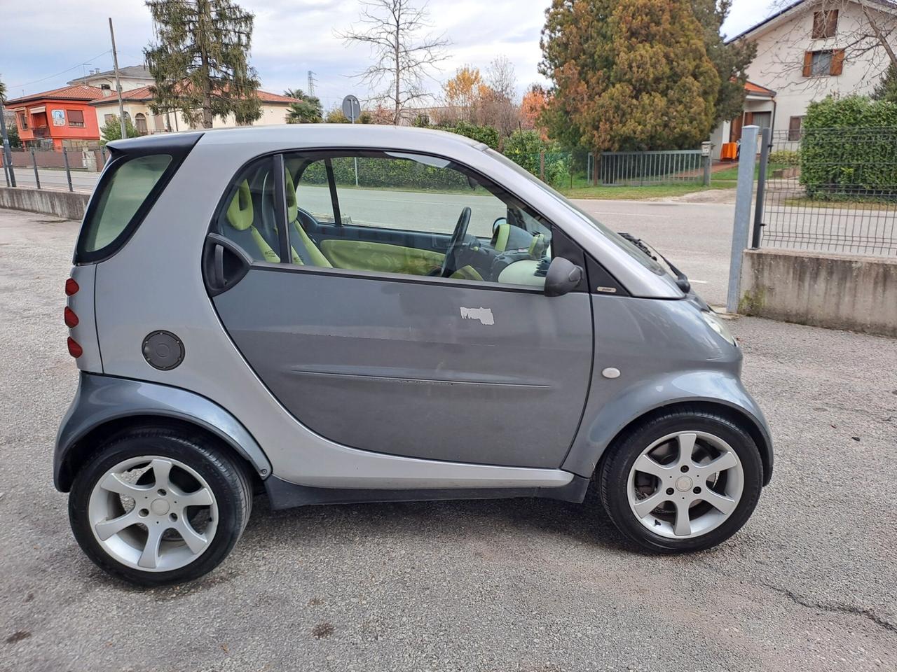 Smart ForTwo 700 coupé pure (37 kW)