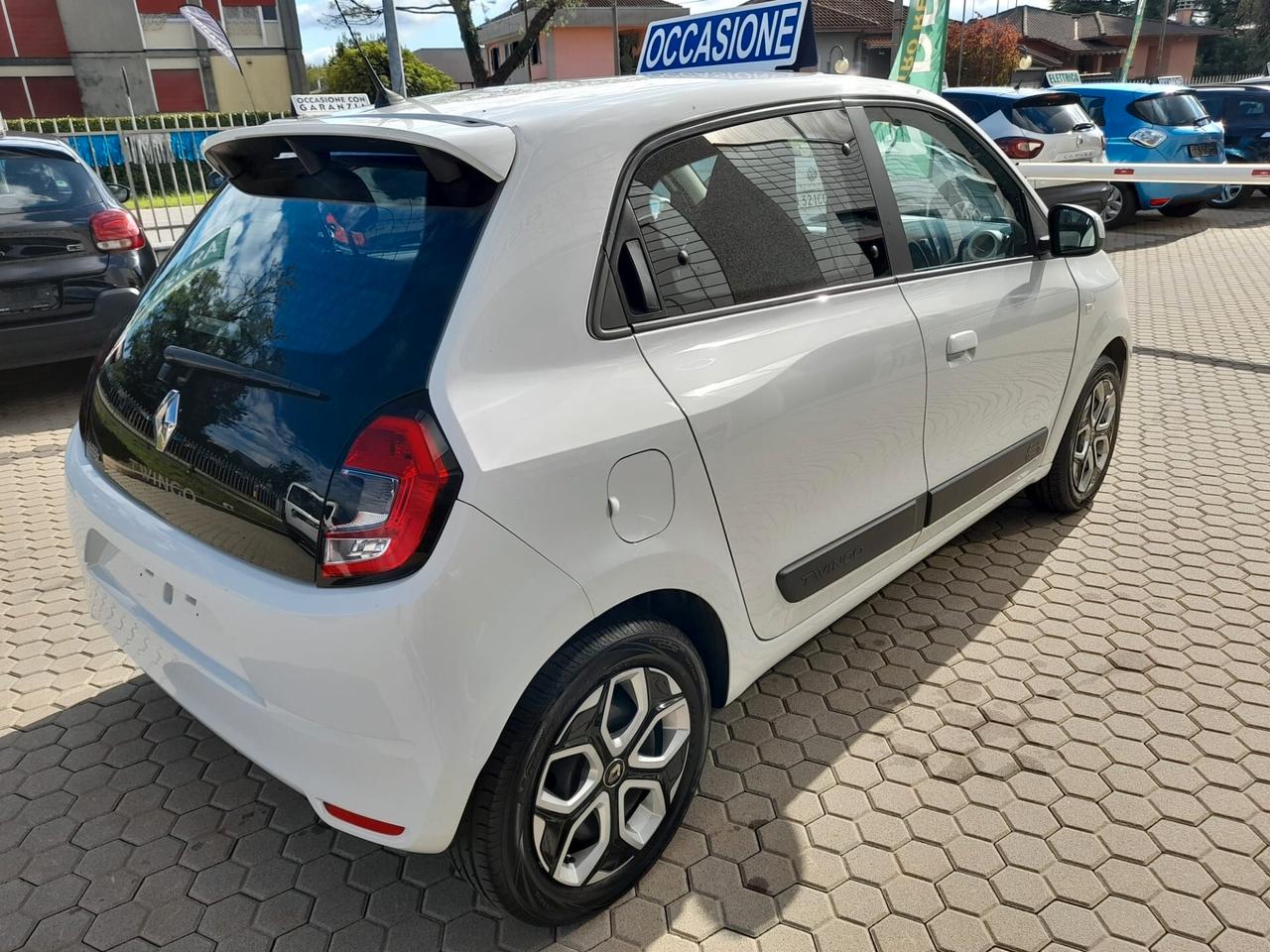 Renault Twingo SCe 65 CV Signature