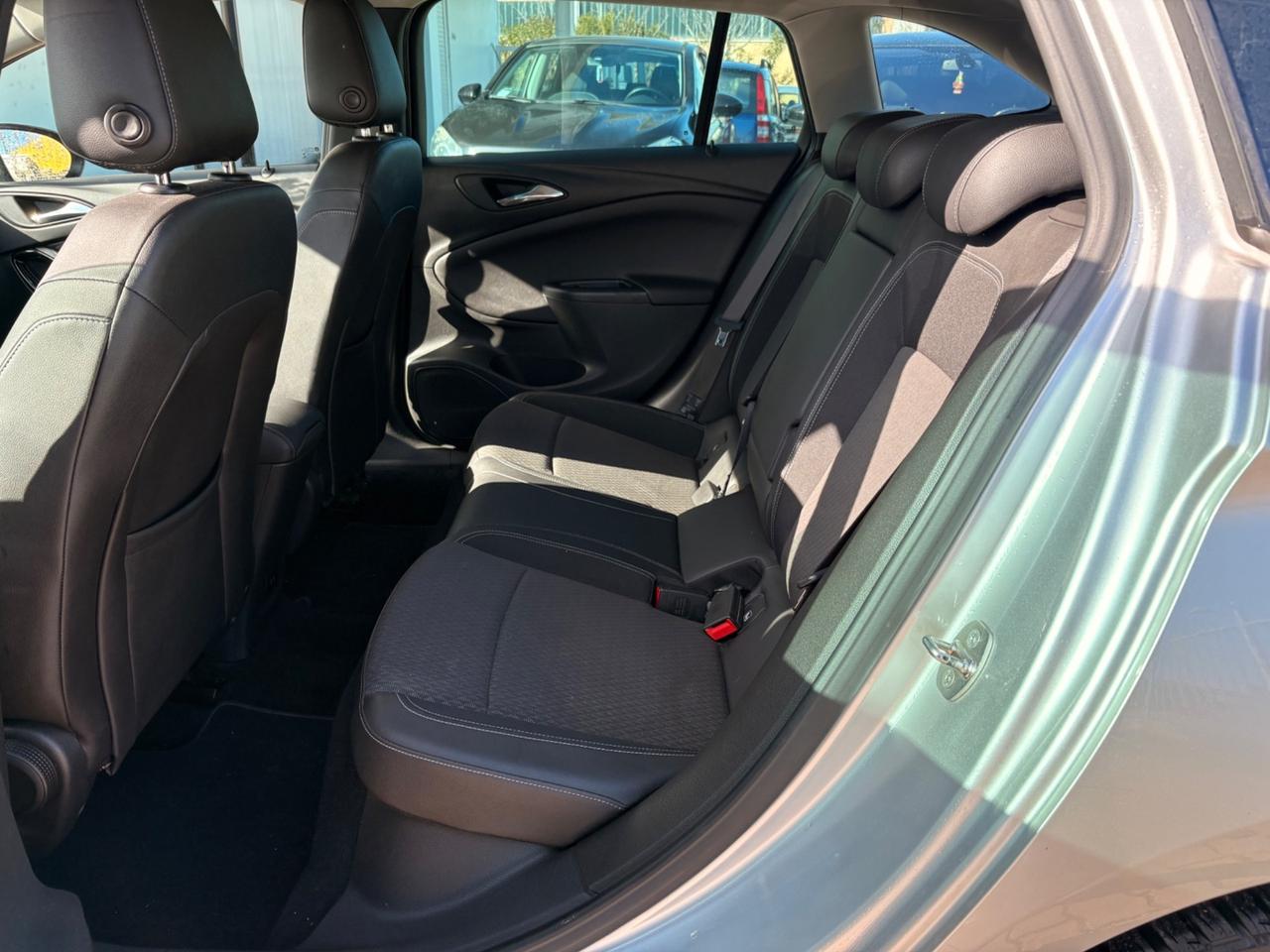 Opel Astra 1.6 CDTi 136CV Start&Stop Sports Tourer Innovation