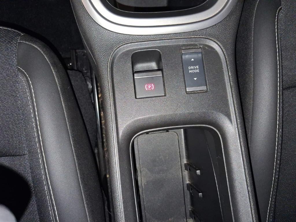 JEEP Avenger 2022 - Avenger 1.2 turbo e-hybrid mhev Altitude fwd 110cv edct6