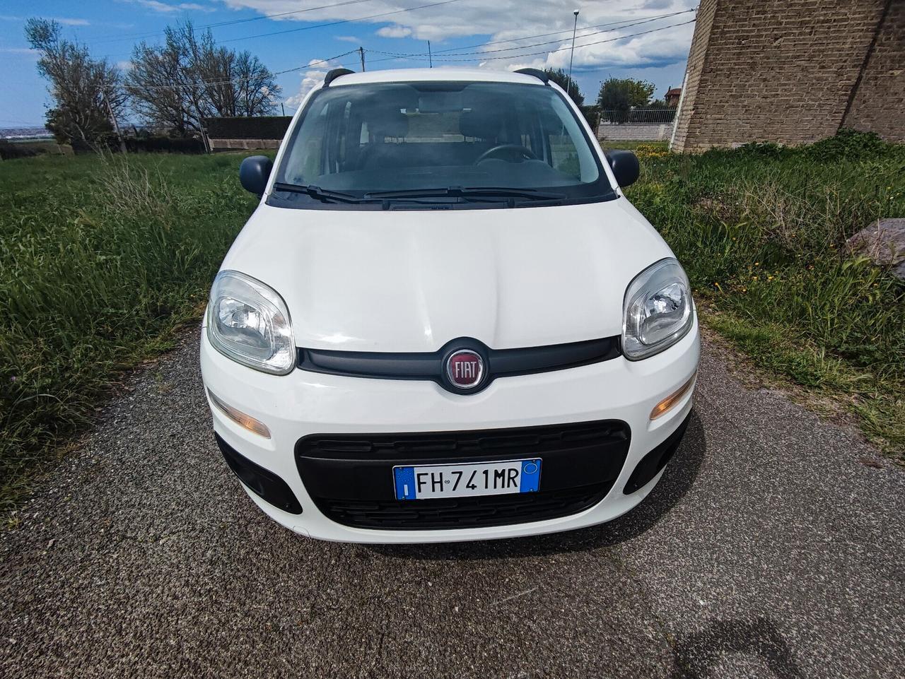 Fiat Panda 0.9 TwinAir Turbo Natural Power Lounge