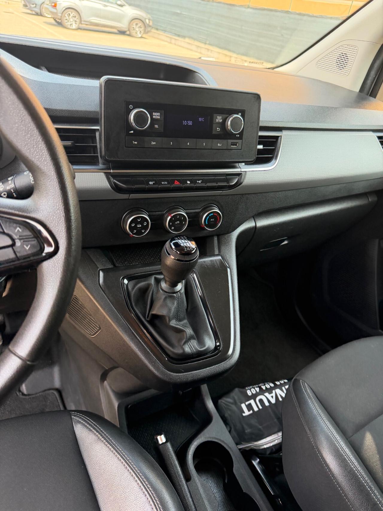 Renault Kangoo 1.5 dCi - NEOPATENTATI - 12 MESI DI GARANZIA -