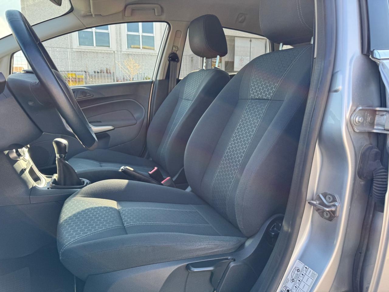 Ford Fiesta 1.4 TDCi Titanium. Garanzia 12 mesi